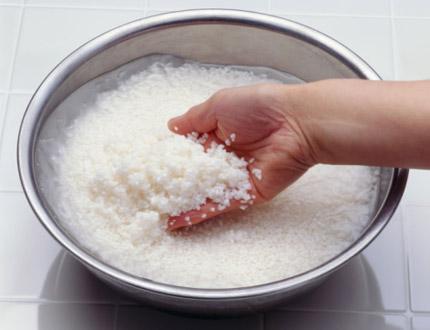 Vo gạo không đúng cách làm mất chất dinh dưỡng